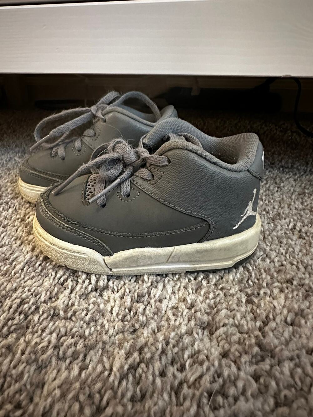 Toddler Size 4C Grey Athletic Sneakers